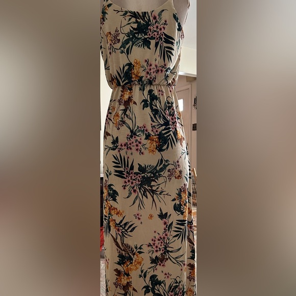 NAIF Like NewCream and Green Floral Maxi Dress Size M. C:4621 - Picture 2 of 4